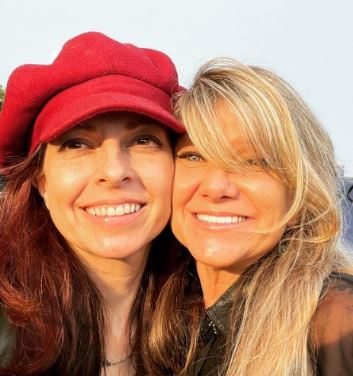 Connie Koepke two beautiful daughters Paula and Amy Lee whom she shares with her ex-husband Willie Nelson
